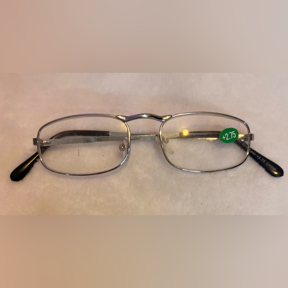 Stylish Silver Women's Glasses